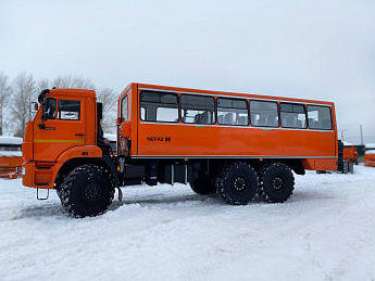 Автобус специальный НЕФАЗ 4208 28+2_2